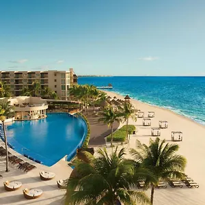 https://dreams-riviera-cancun-resort-spa-puerto-morelos-77580.quintano-roohotels.com