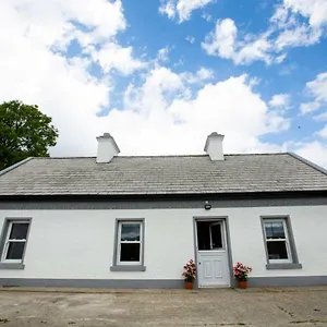 marys-cosy-cottage-on-the-wild-atlantic-way.galwayhotelsireland.net/